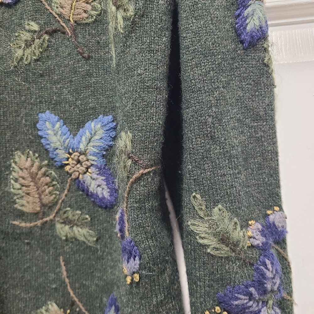 Talbots Floral Embroidered Lambswool Blend Vintage‎ Green Cardigan Large - Picture 10 of 16
